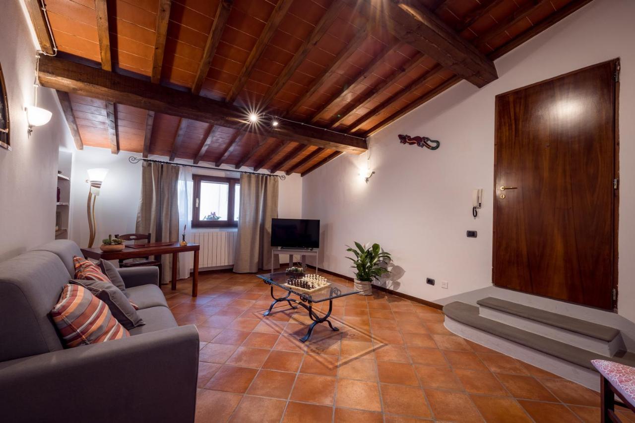 Tognazzi Casa Vacanze - Casa Vico Zambra Exteriör bild